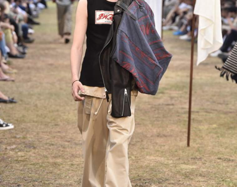 JW Anderson special guest at Pitti presents S/S 2018 mens collection