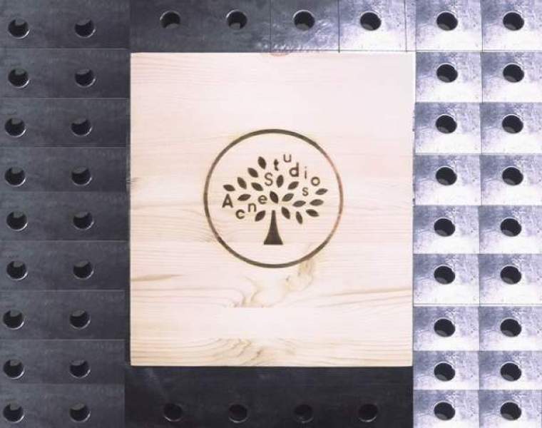 Acne Studios & Mulberry announce a collaboration between the two houses