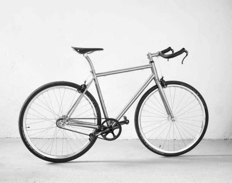 SUSTAINABILITY 3.0. When slow fashion meets minimalistic design: STANDARD PROJECT 