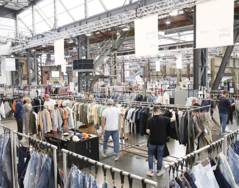 Neonyt goes international with Neonyt Paris