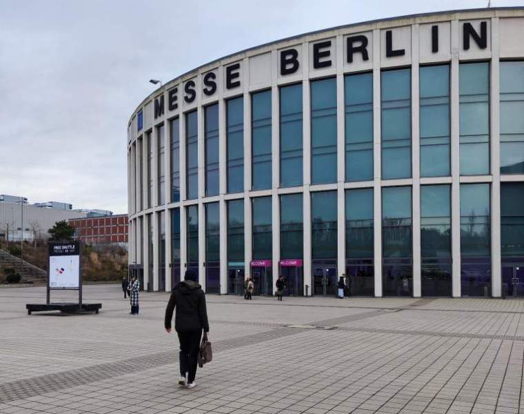 20th-anniversary of Premium