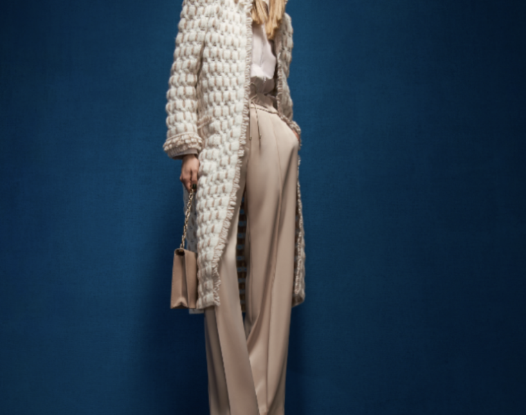 A new KnIT piece by Marc Cain