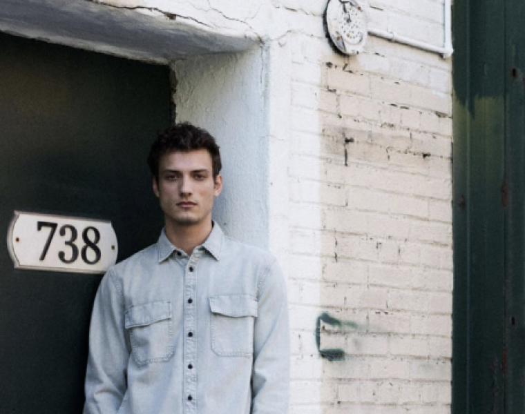 Rag & Bone showcases Spring 2025 collection at Pitti Uomo